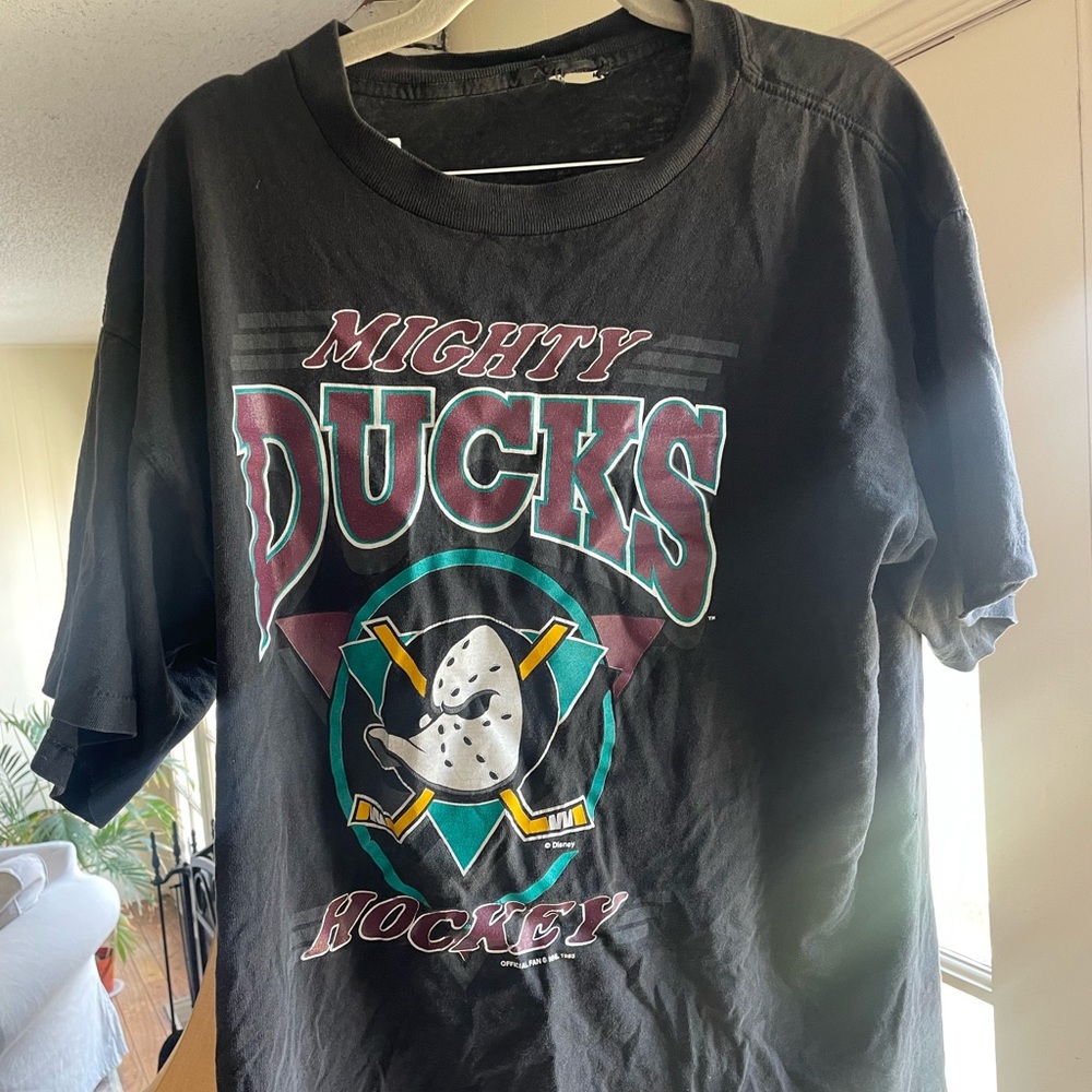 Mighty ducks tee shirt